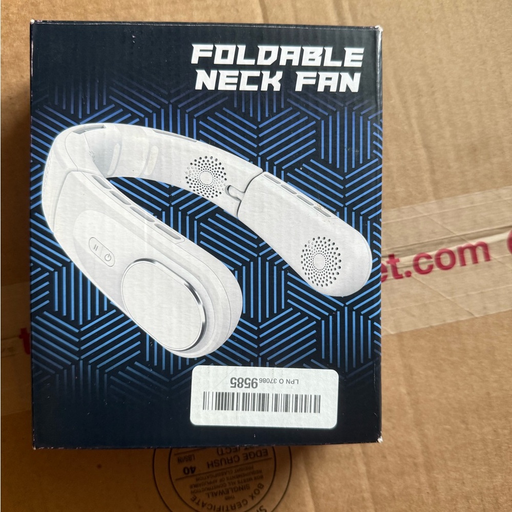 Foldable Neck Fan in White